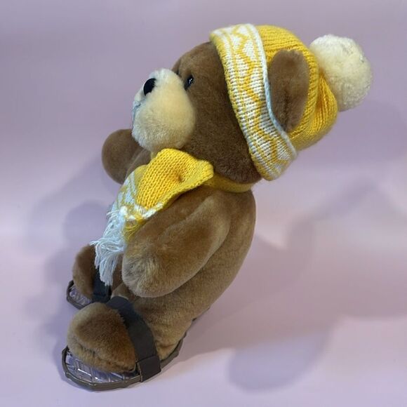 1988 Dakin Hand Crafted Snow Time Bear Plush - Snowshoes - Good Housekeeping EUC - Picture 2 of 11